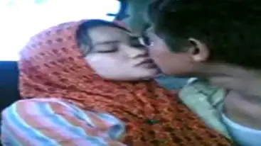Skandal Hijab ABG Indo Dipaksa Buat Video Hot Paling Viral No Sensor