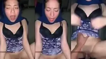 Ukhti Biru Desahan Ngerintih Memek Dijilat